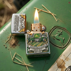🚜 John Deere 190th Anniversary: Limited Edition Collector Lighter!
