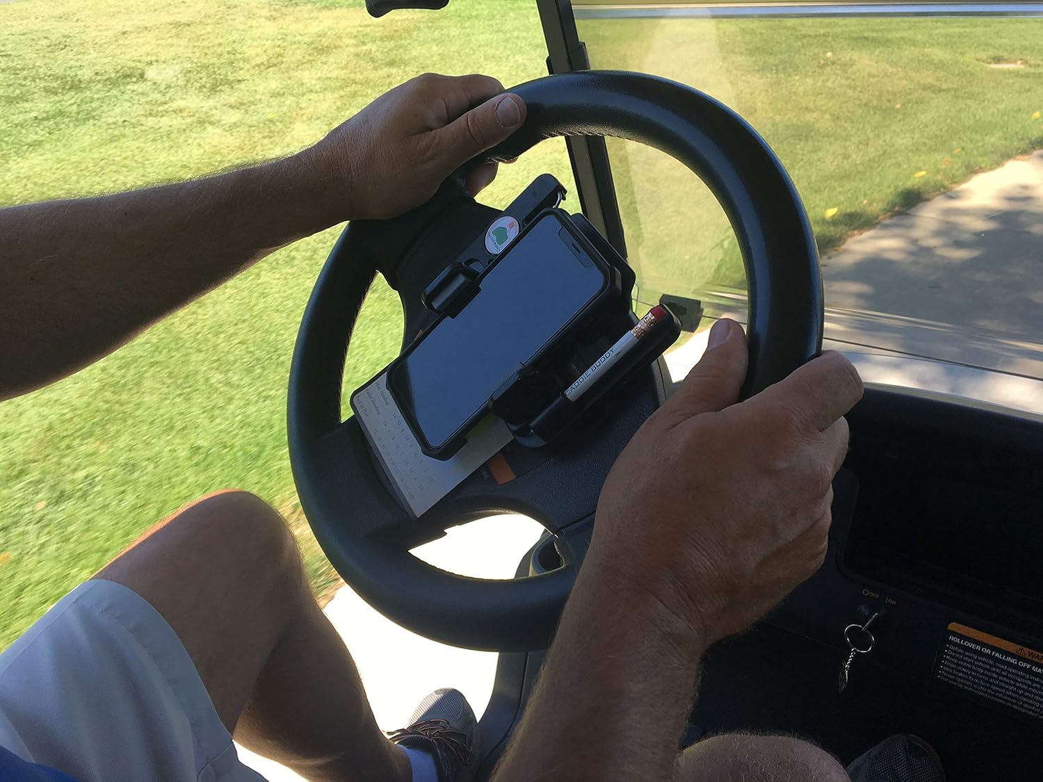 🔥Hot Sale 49% off - 🌟⛳ Clip-On Phone Holder for Golf Cart Steering Wheel – Quick Install & Firm Grip