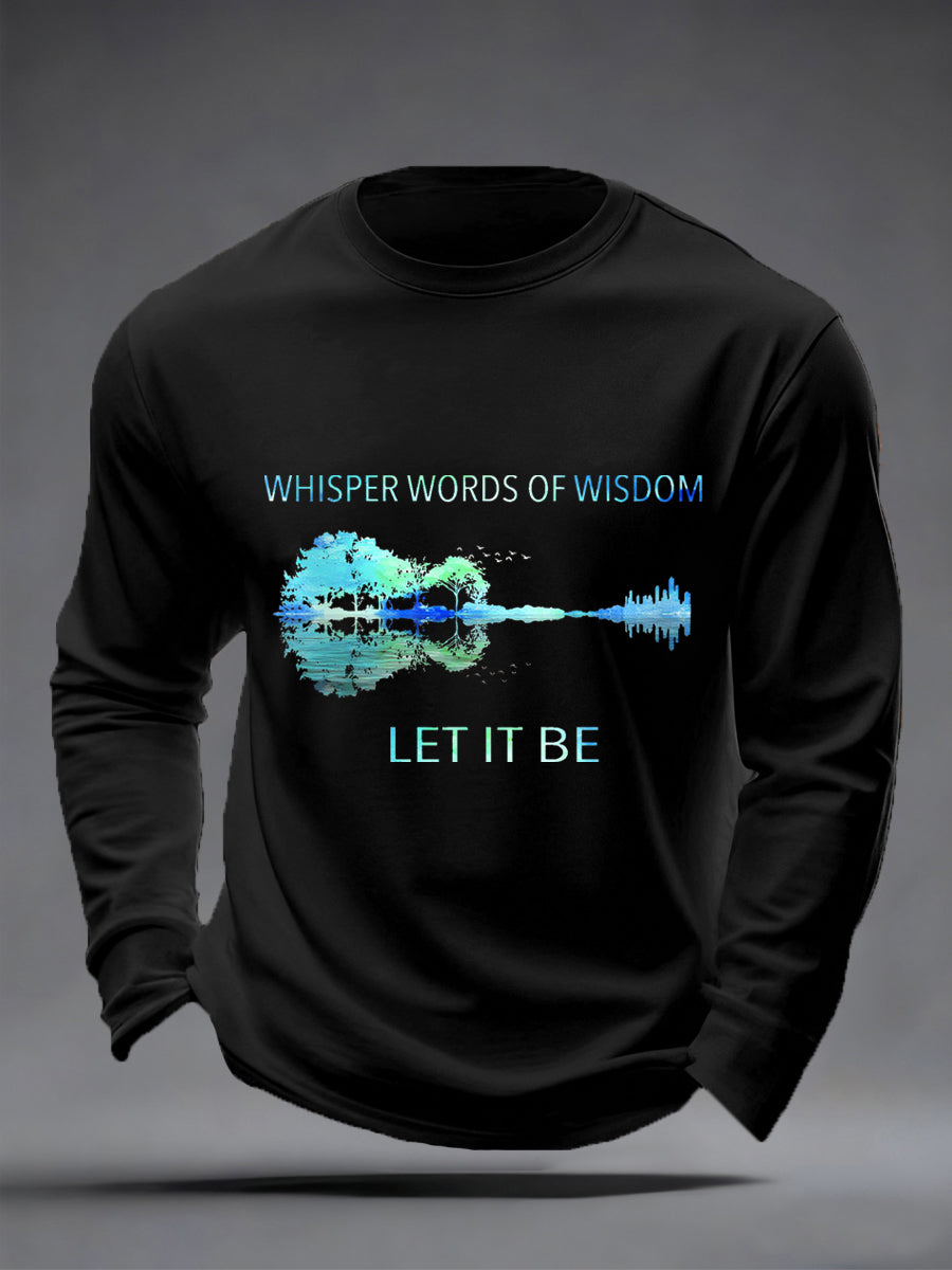 Retro-Langarmshirt für Herren mit Gitarrenprint und dem Aufdruck „Whisper Words Of Wisdom Let It Be“.