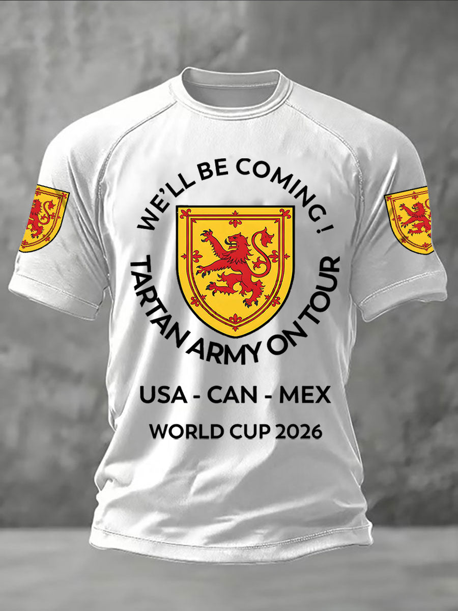 Herren-T-Shirt mit Aufdruck „UK Football Lover Scotland We'll Be Coming 2026“ (Kurzarm)